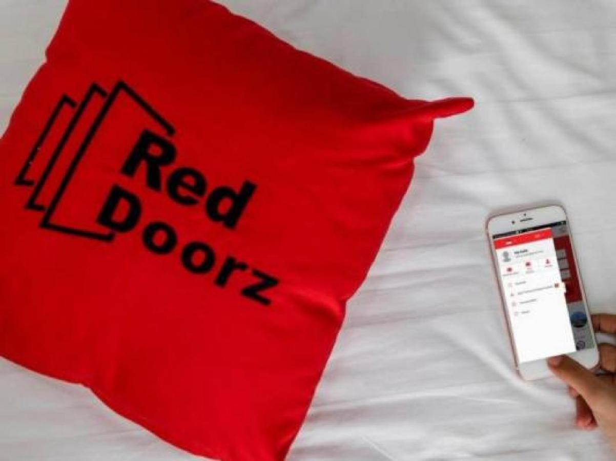 Reddoorz Near Ramai Mall Malioboro ยอกยาการ์ตา ภายนอก รูปภาพ